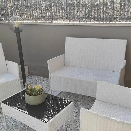 Red House Tiburtina דירה רומא