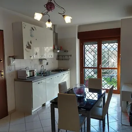 Red House Tiburtina Apartment Rome