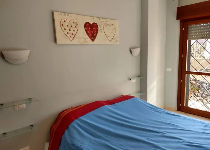 Red House Tiburtina *