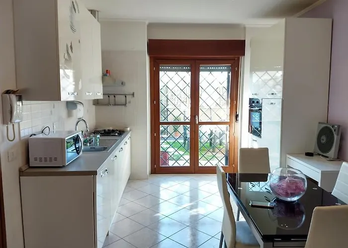 Apartment Red House Tiburtina *