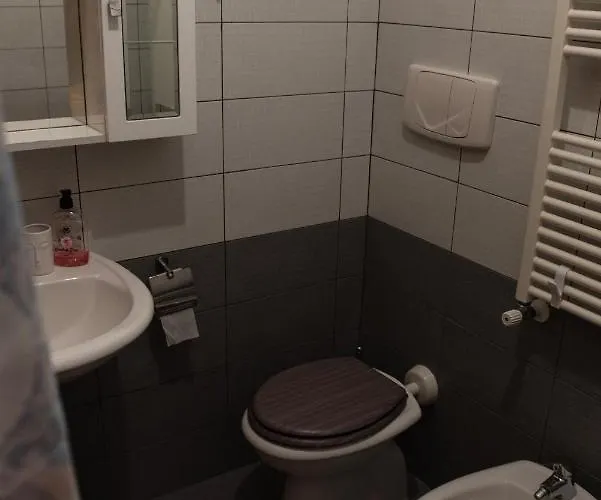 Red House Tiburtina Apartment